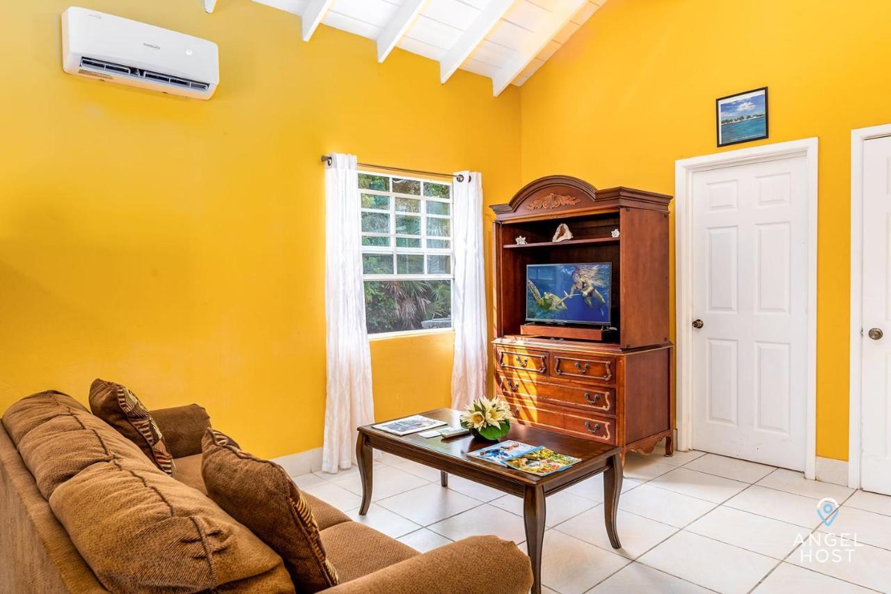 Chalk Sound Beach Residences Near Sapodilla Bay Beach By Angel Host! Taylor Bay Beach Exterior foto